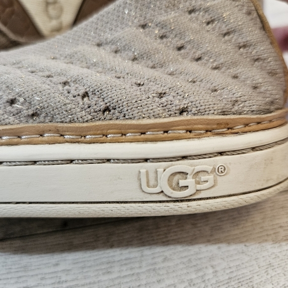 UGG Sammy Wavy Sneaker Slip-On Loafers Knit Upper Glittery Sparkle Size 6 - Picture 7 of 9